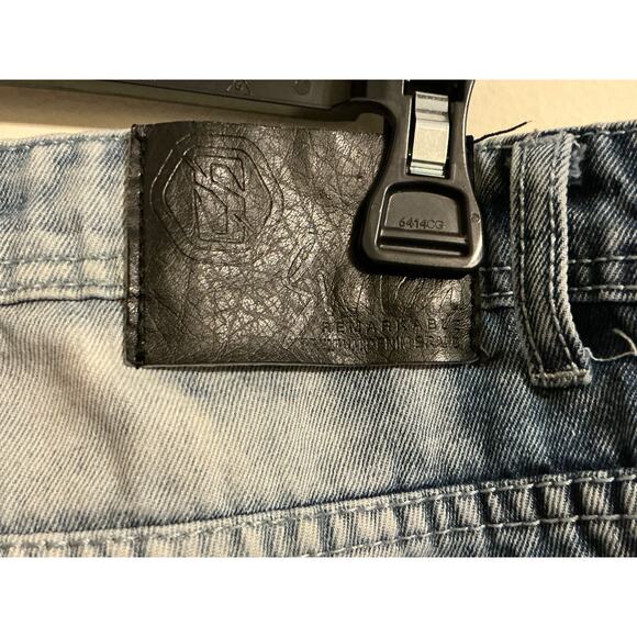 SWITCH REMARKABLE Men's Slim Straight Destroyed Acid Wash Jeans 40 X 32 - Picture 3 of 7